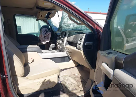 2015 Ford F-150 Lariat z USA, uszkodzony, nr VIN 1FTFW1EF8FFC38812